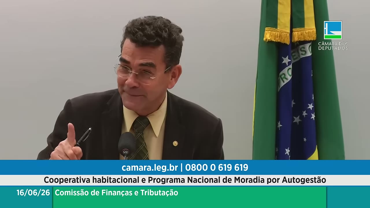 Vídeo do evento em 1:15:23