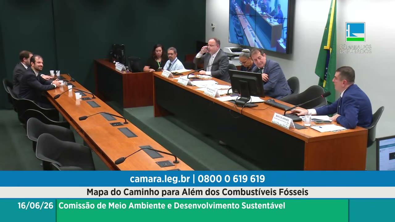 Vídeo do evento em 1:52:57