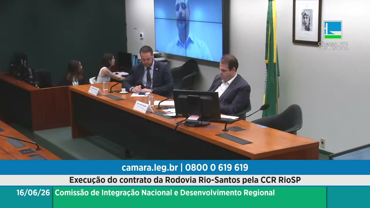 Vídeo do evento em 1:02:58