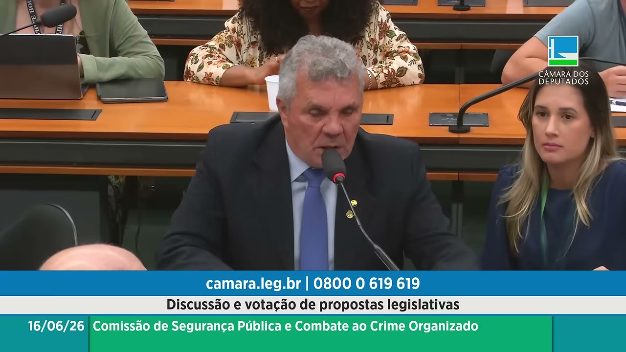 Vídeo do evento em 1:38:27