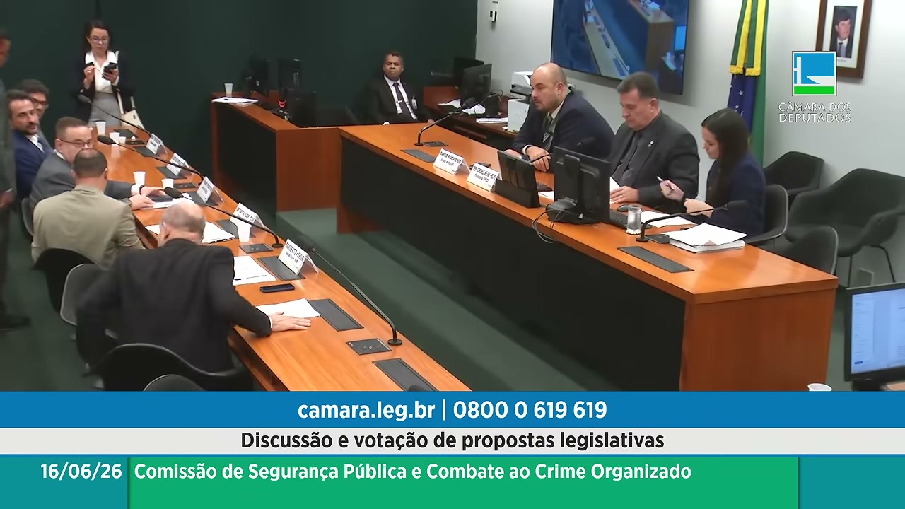 Vídeo do evento em 1:44:48