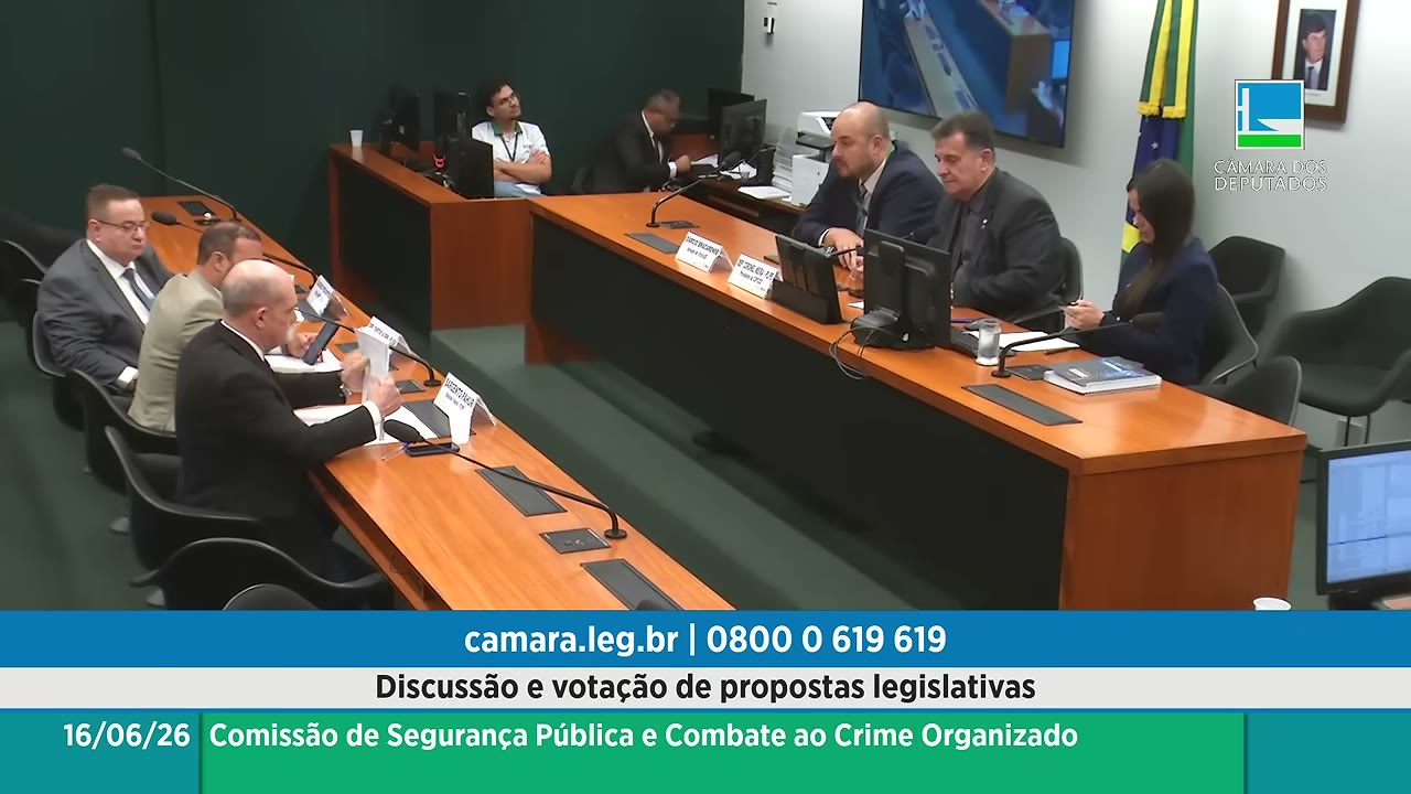 Vídeo do evento em 2:00:03