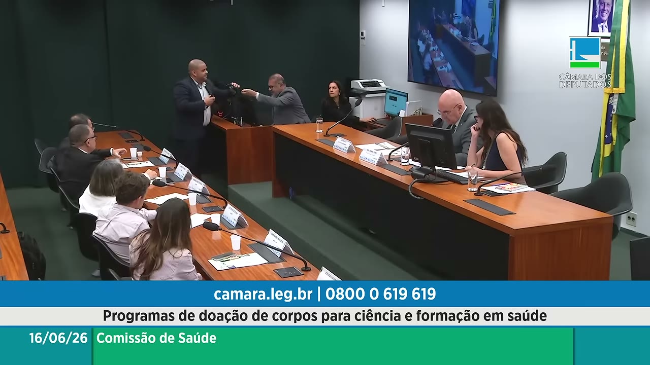 Vídeo do evento em 53:30