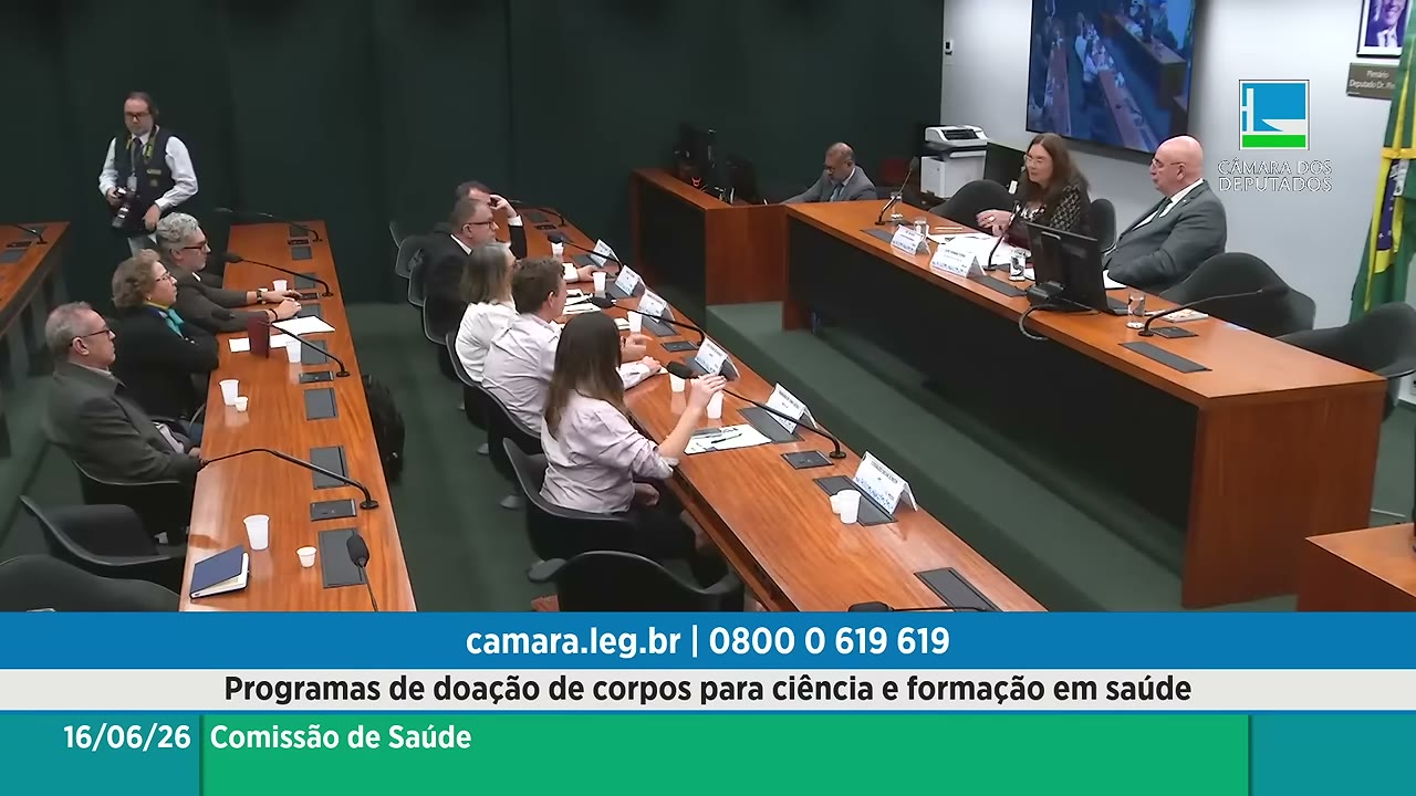Vídeo do evento em 1:37:34