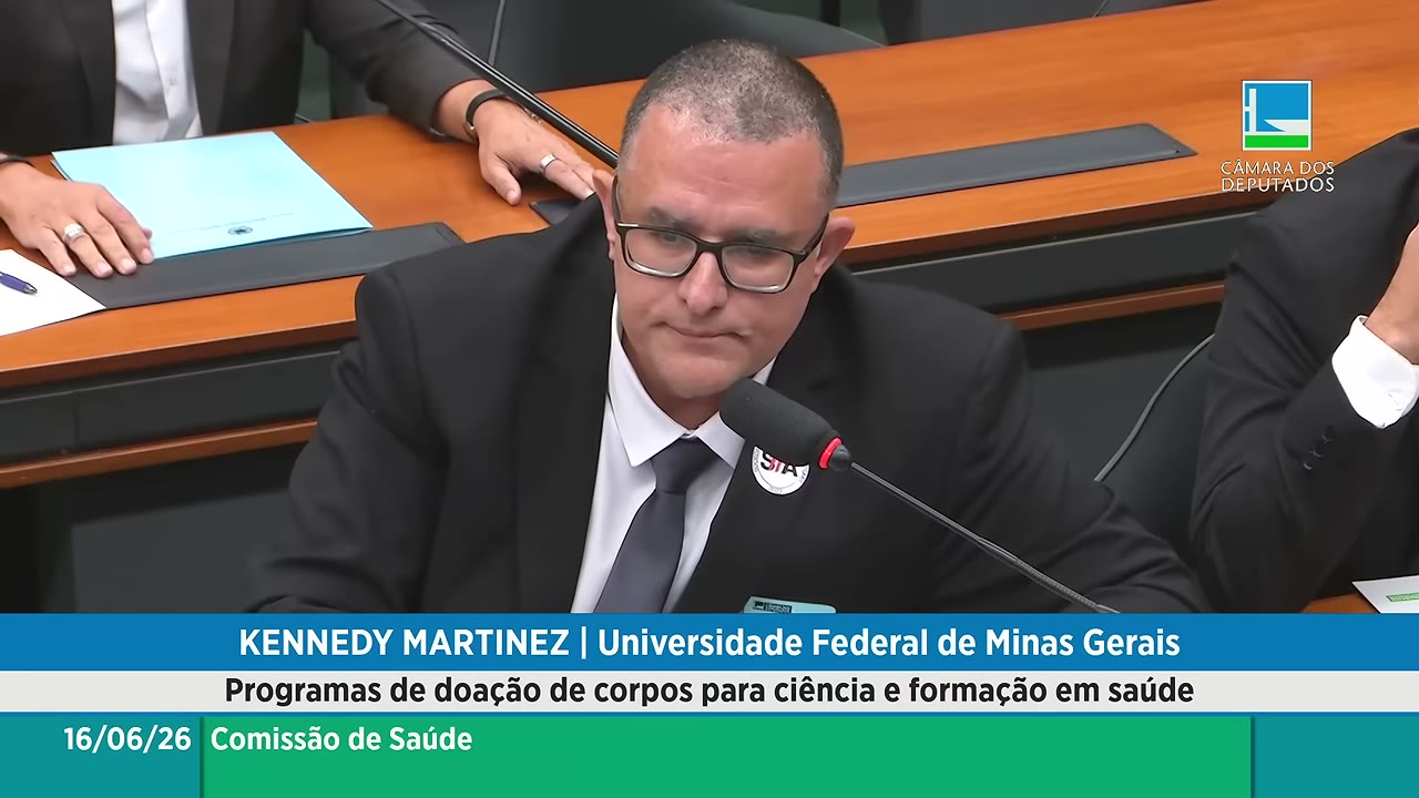 Vídeo do evento em 1:44:05