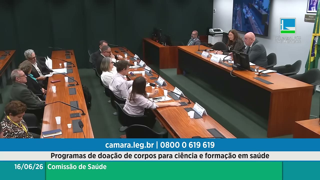 Vídeo do evento em 2:01:15