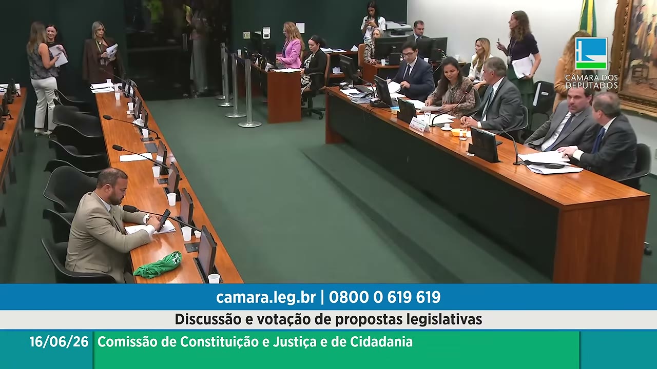 Vídeo do evento em 2:14:15