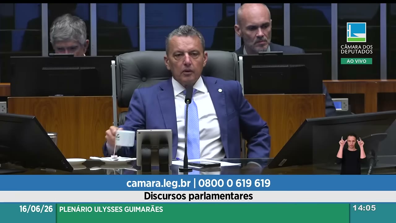 Vídeo do evento em 7:05