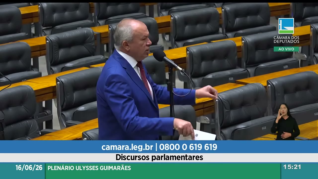 Vídeo do evento em 1:23:11