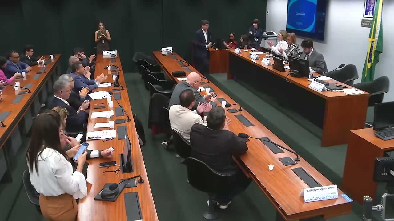 Vídeo do evento em 1:22:28