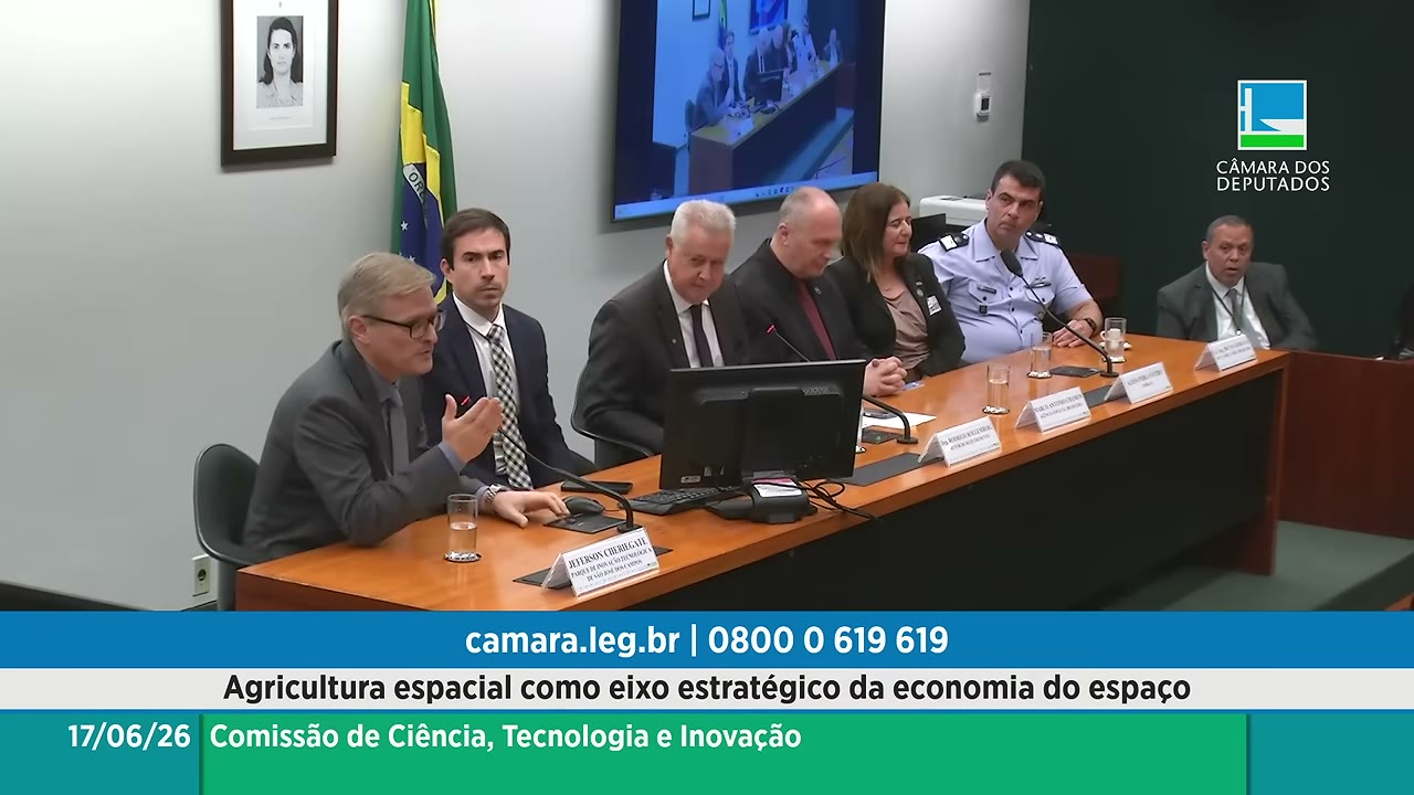Vídeo do evento em 1:02:10