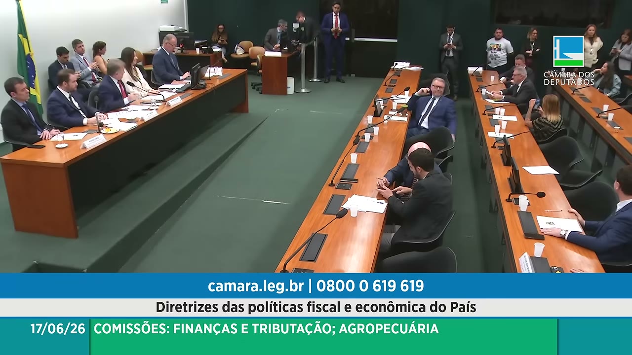 Vídeo do evento em 2:08:47