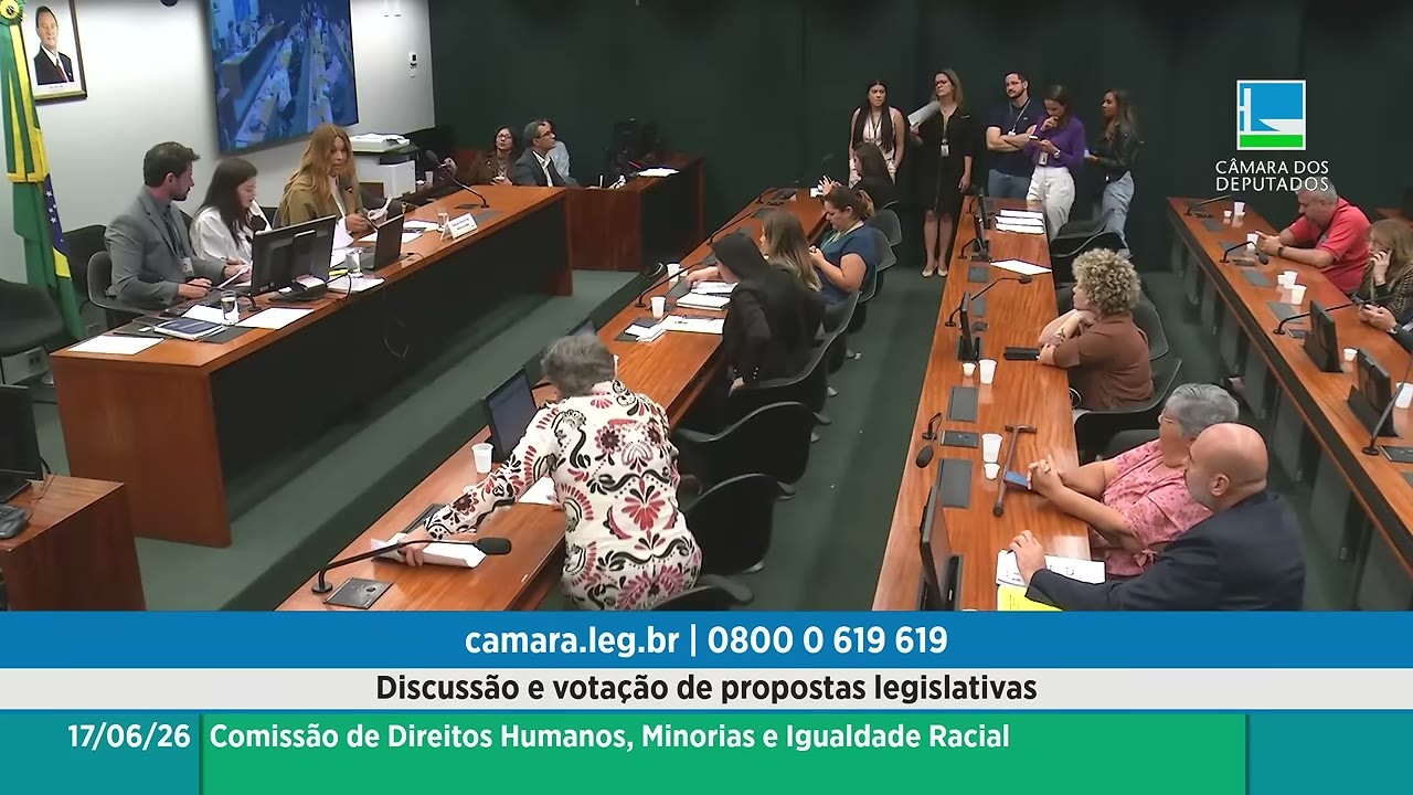 Vídeo do evento em 1:53:21