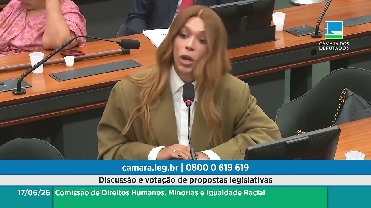 Vídeo do evento em 2:02:25