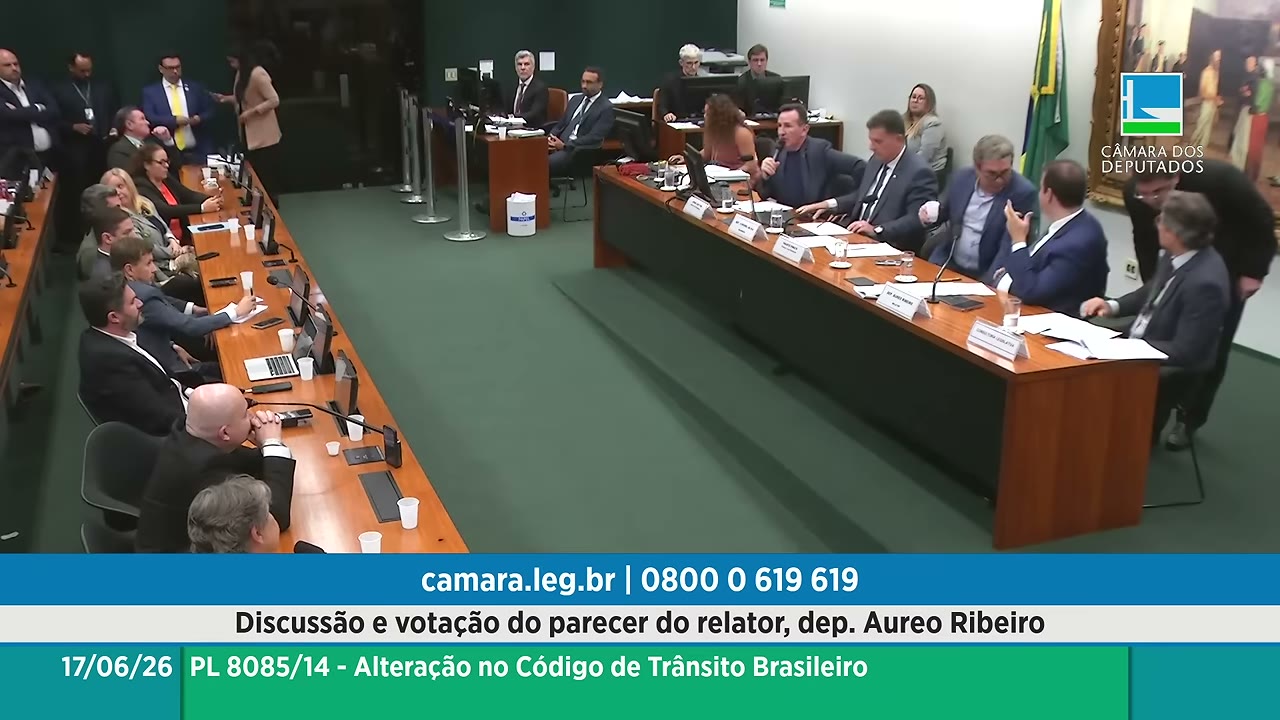 Vídeo do evento em 51:00