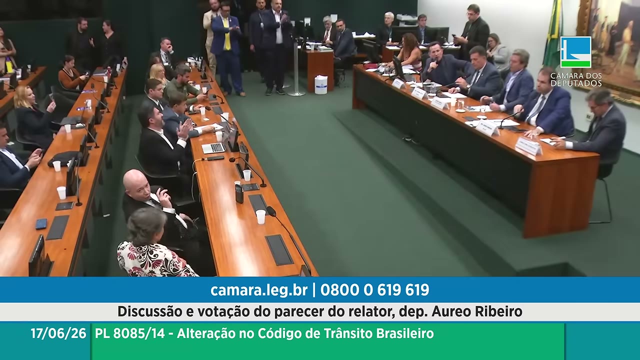 Vídeo do evento em 1:05:39