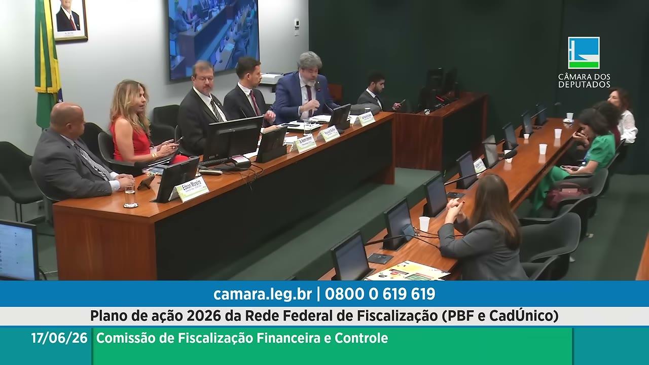 Vídeo do evento em 1:15:48