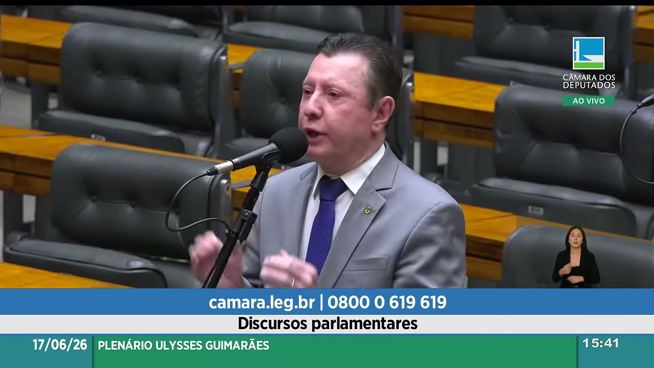 Vídeo do evento em 1:37:56
