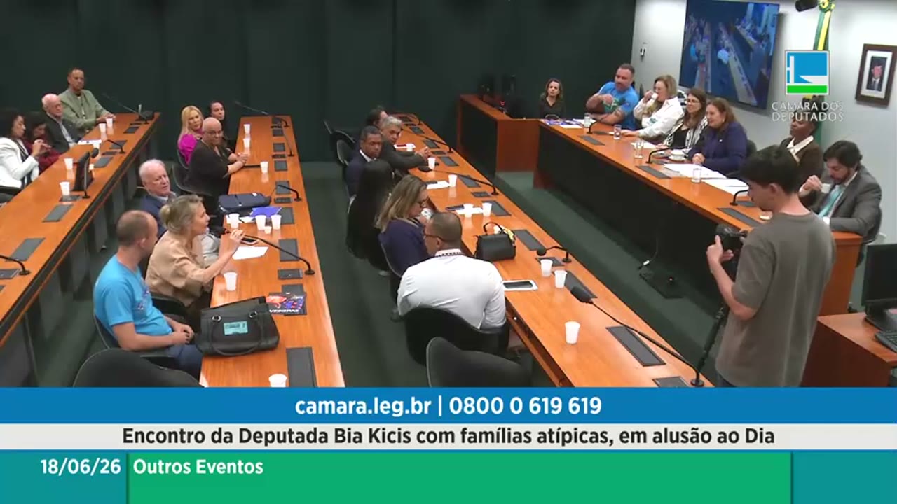 Vídeo do evento em 1:16:33