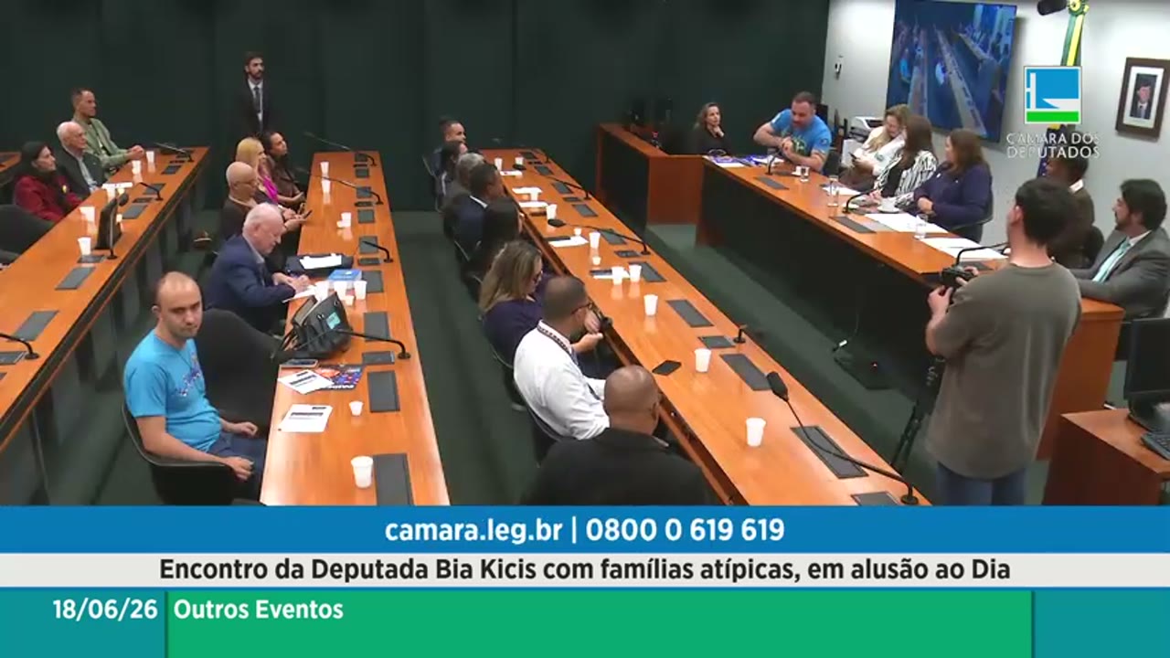 Vídeo do evento em 1:42:23