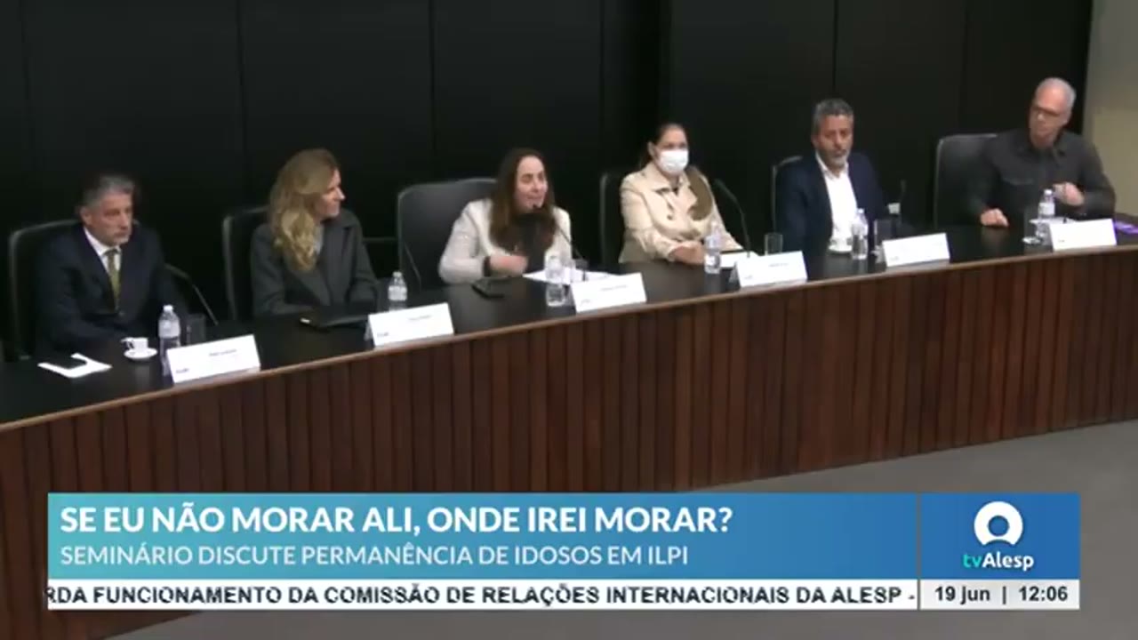 Vídeo do evento em 1:29:52