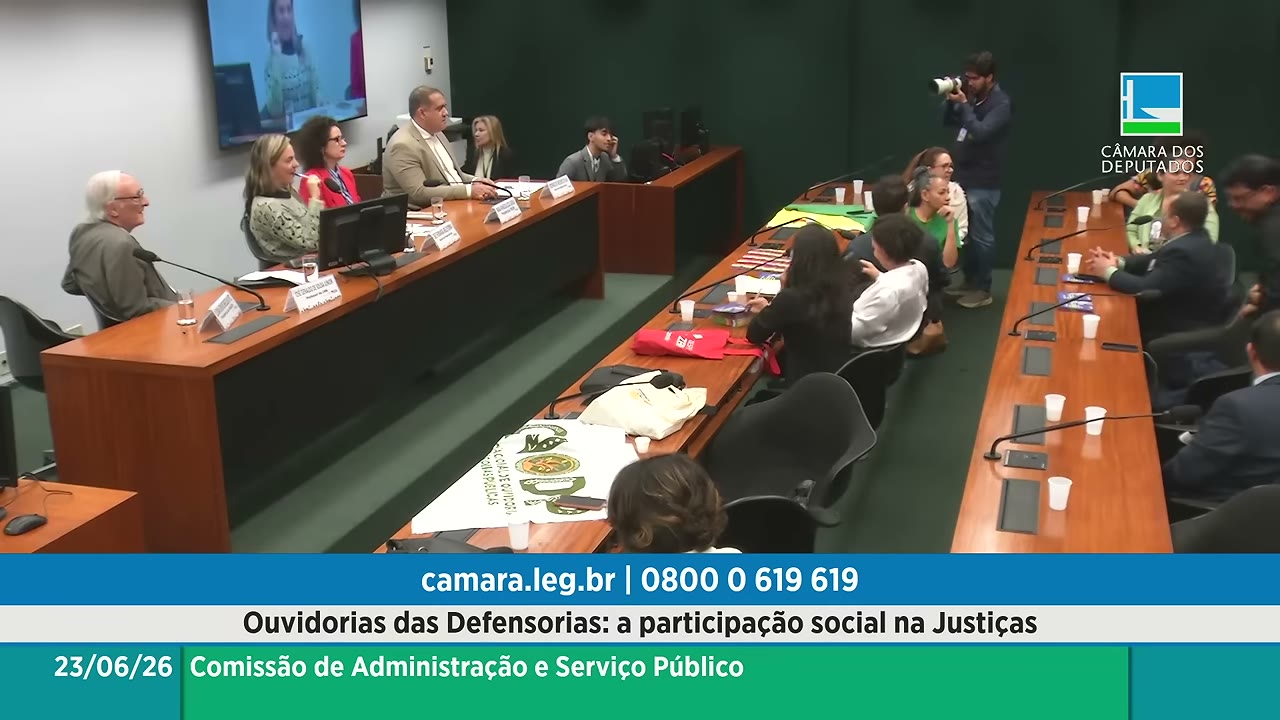 Vídeo do evento em 1:47:24
