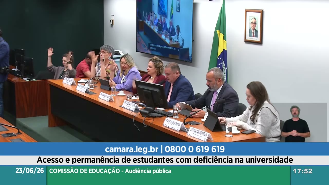 Vídeo do evento em 1:36:58