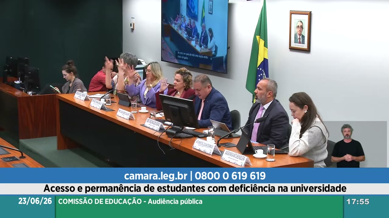 Vídeo do evento em 1:40:01