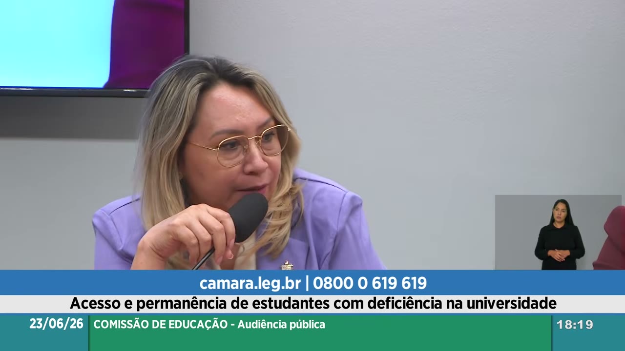 Vídeo do evento em 2:03:53