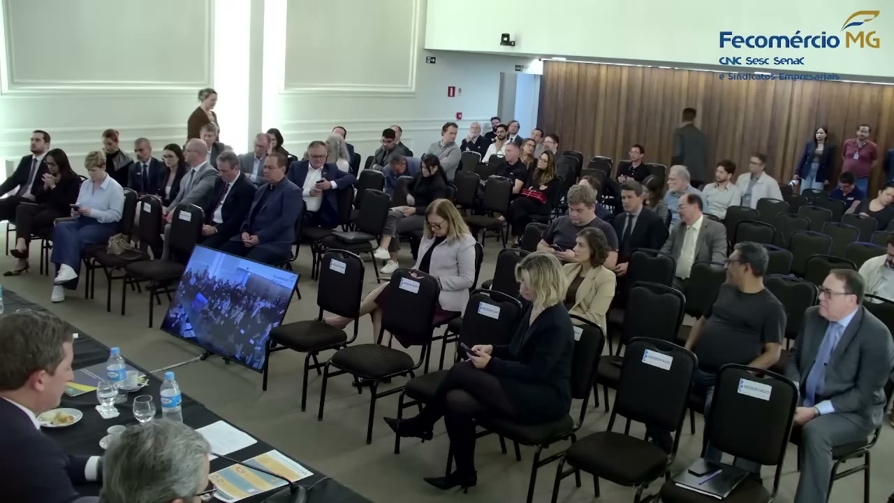 Vídeo do evento em 2:16:49