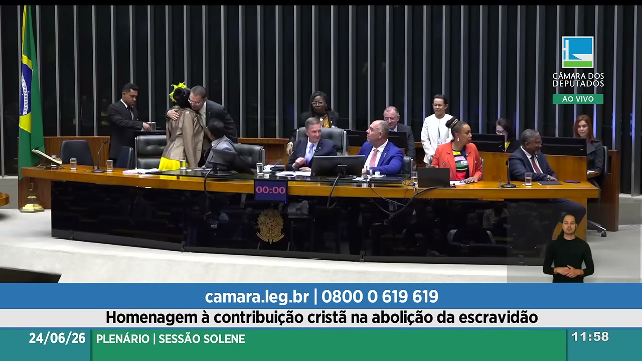 Vídeo do evento em 54:00
