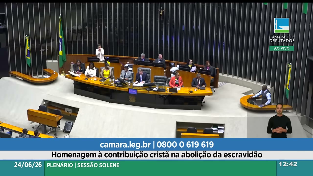 Vídeo do evento em 1:37:53
