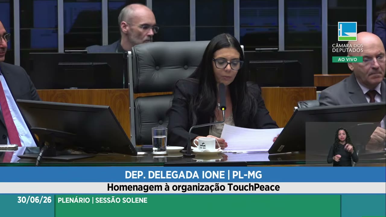 Vídeo do evento em 1:01:19