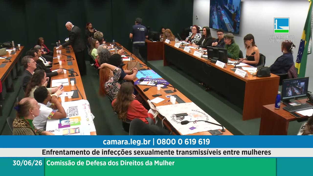 Vídeo do evento em 1:07:14