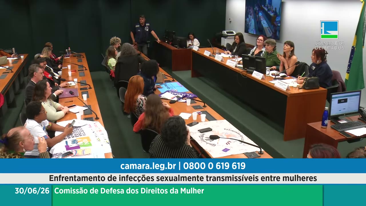 Vídeo do evento em 1:21:02