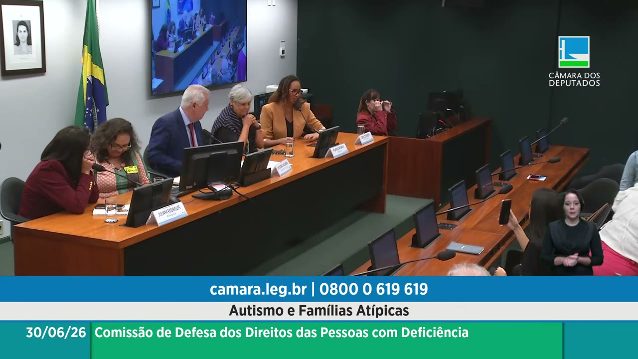 Vídeo do evento em 1:09:17