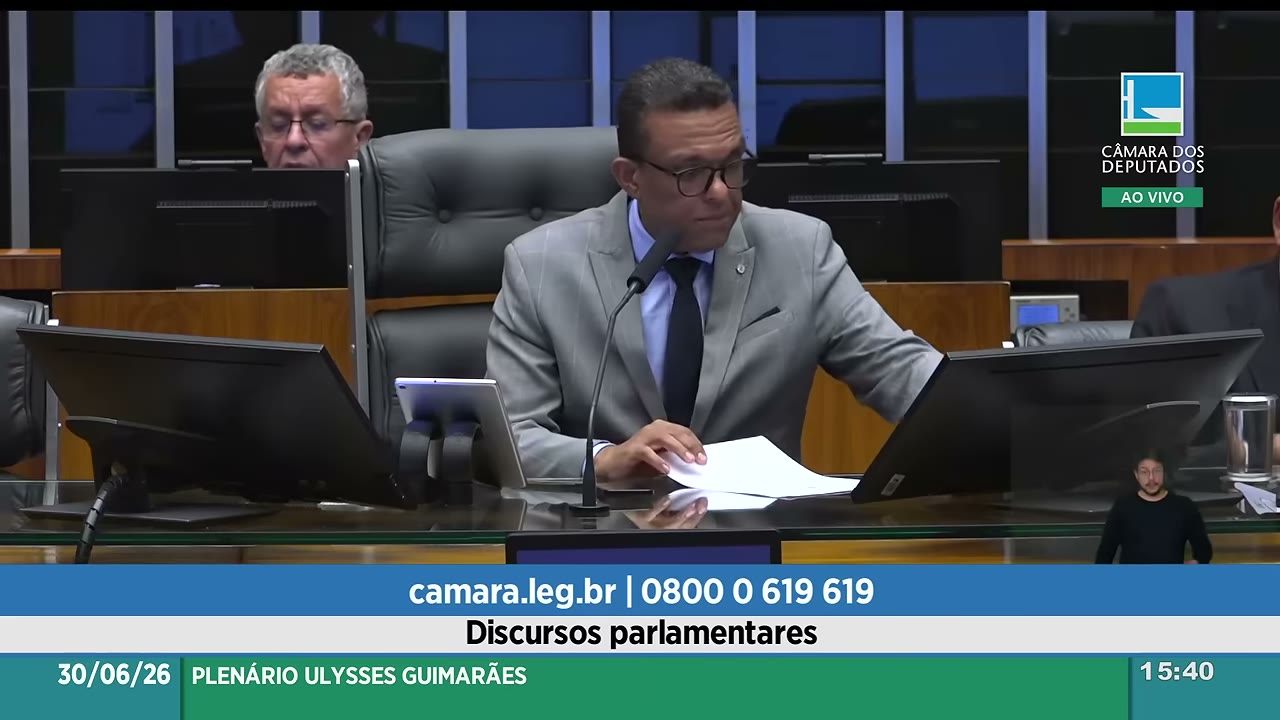Vídeo do evento em 1:12:36