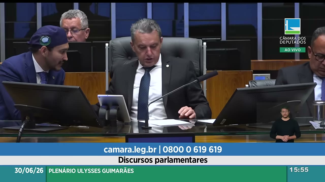Vídeo do evento em 1:27:14