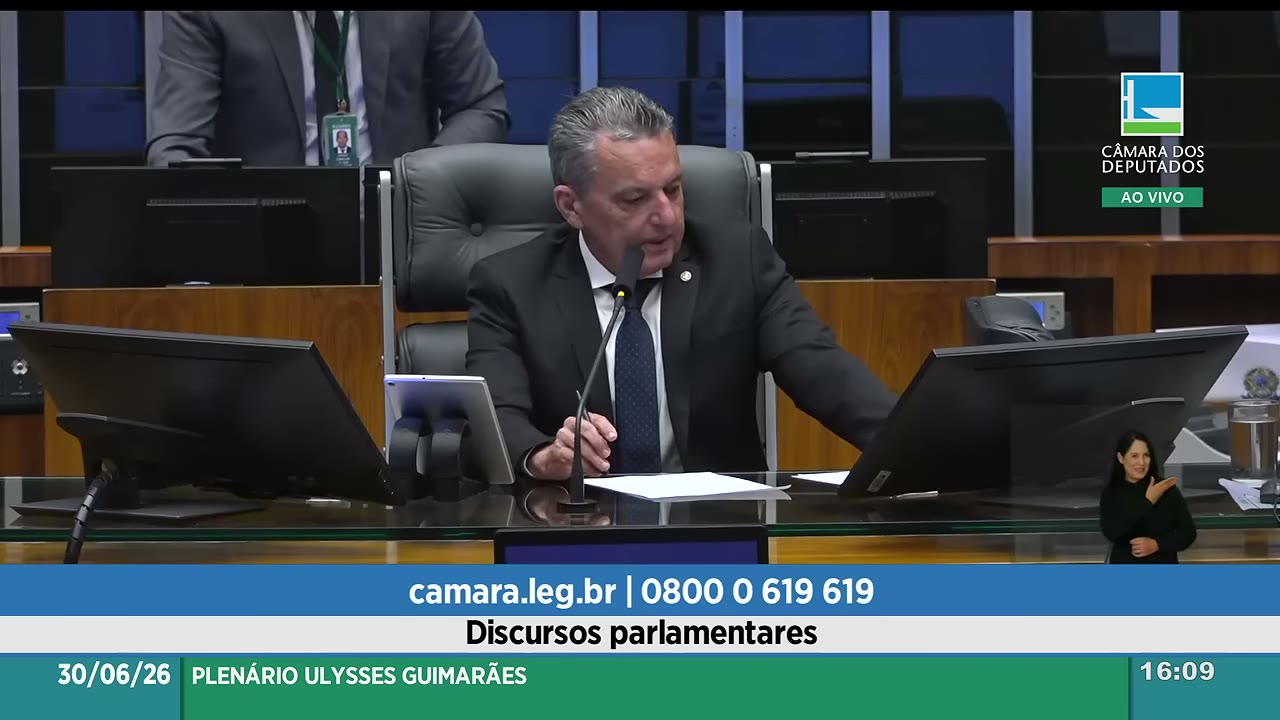 Vídeo do evento em 1:41:18