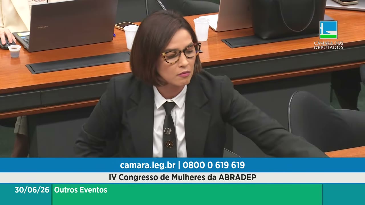 Vídeo do evento em 1:21:48