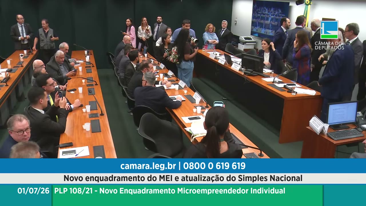 Vídeo do evento em 1:02:29