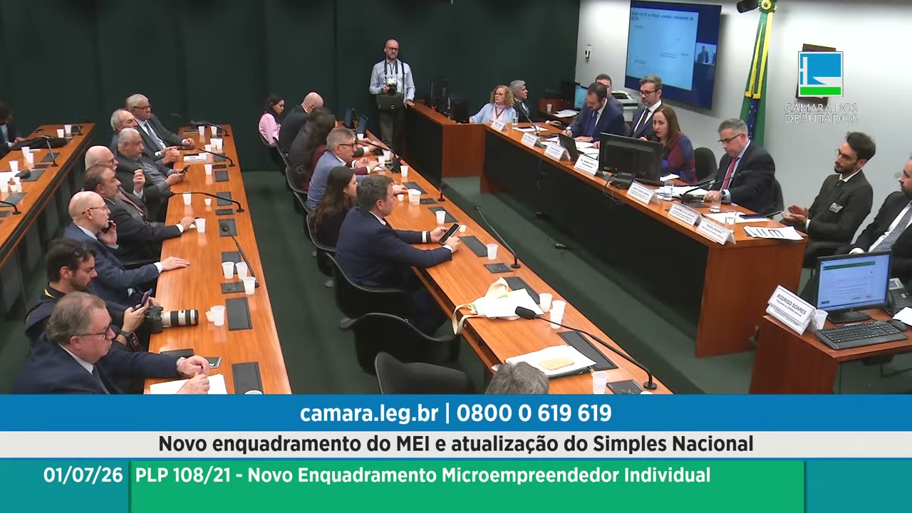 Vídeo do evento em 1:28:02