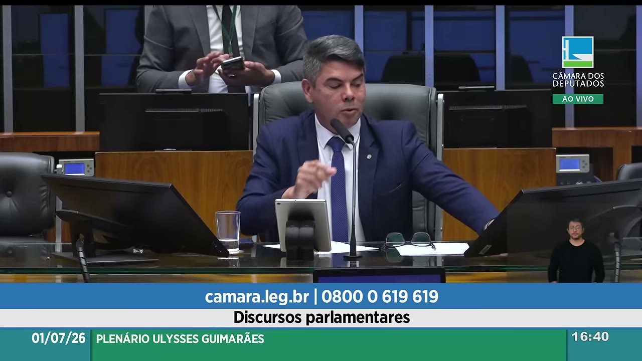 Vídeo do evento em 1:42:11