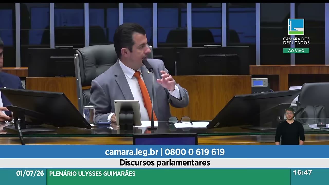 Vídeo do evento em 1:48:55