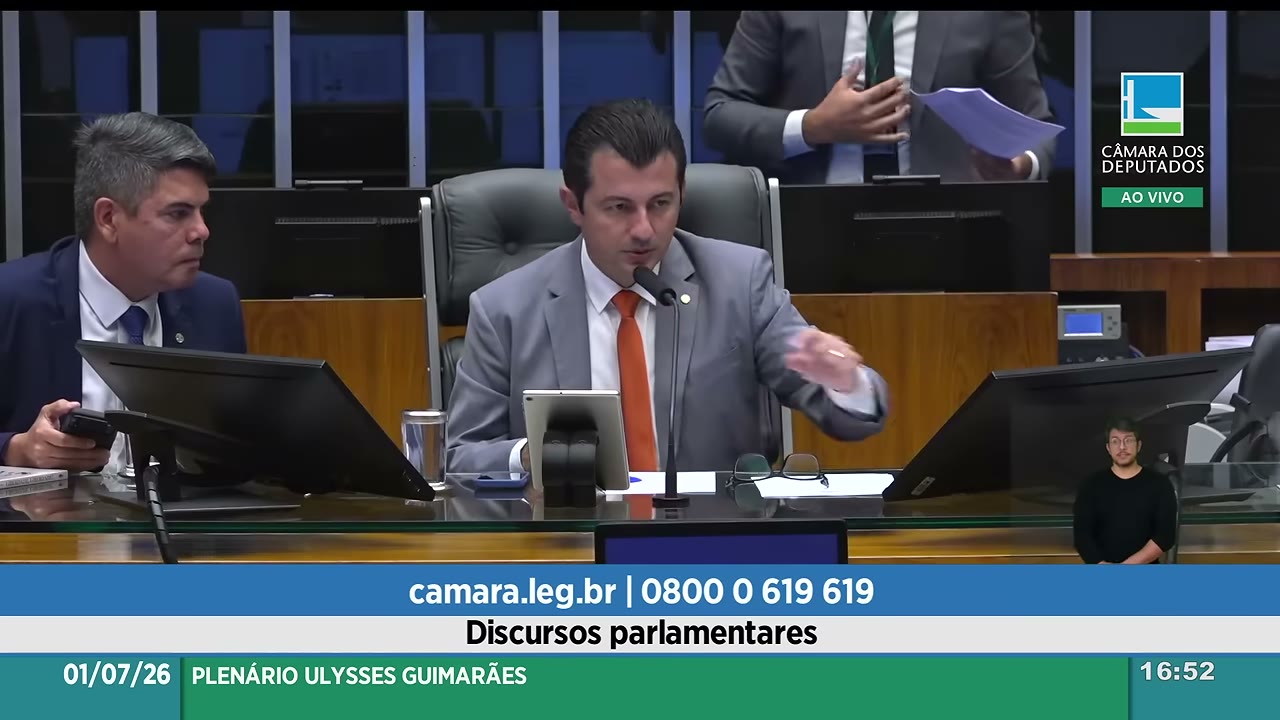 Vídeo do evento em 1:54:02
