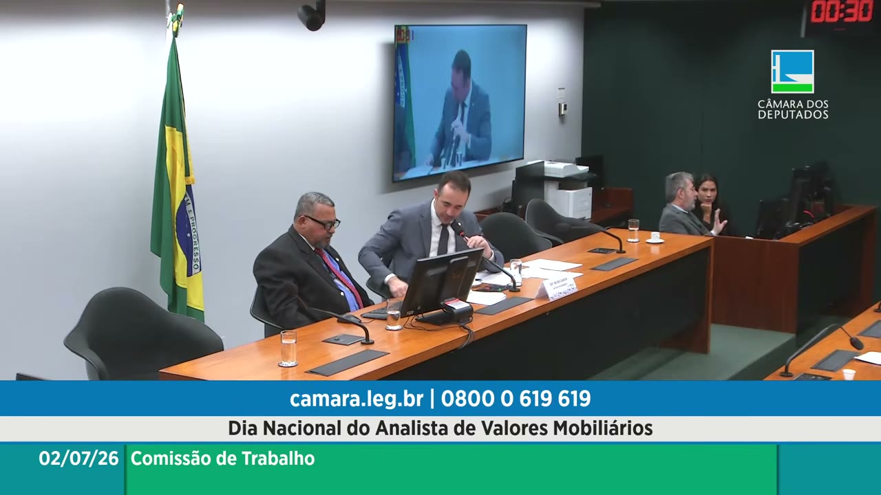 Vídeo do evento em 1:12:15