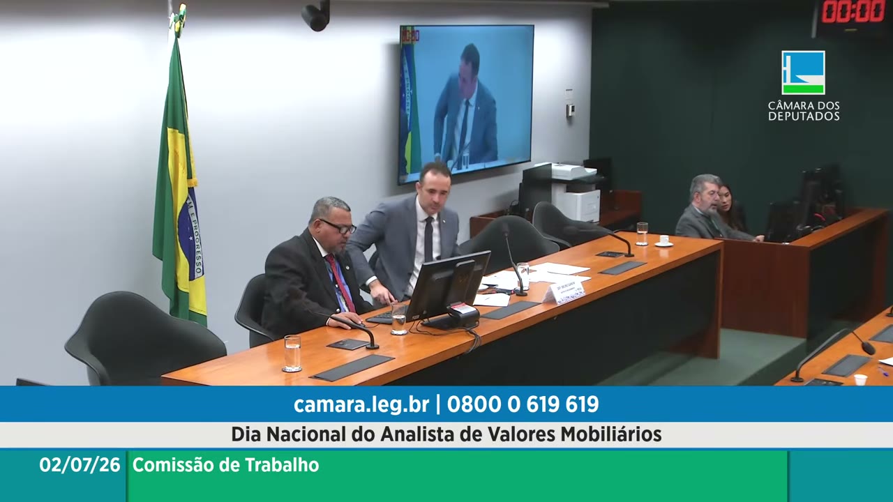 Vídeo do evento em 1:18:09