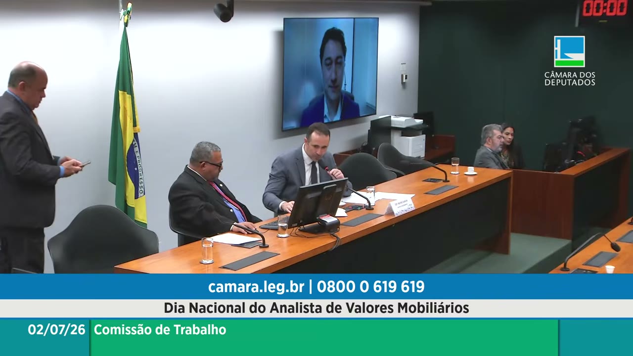 Vídeo do evento em 1:23:29