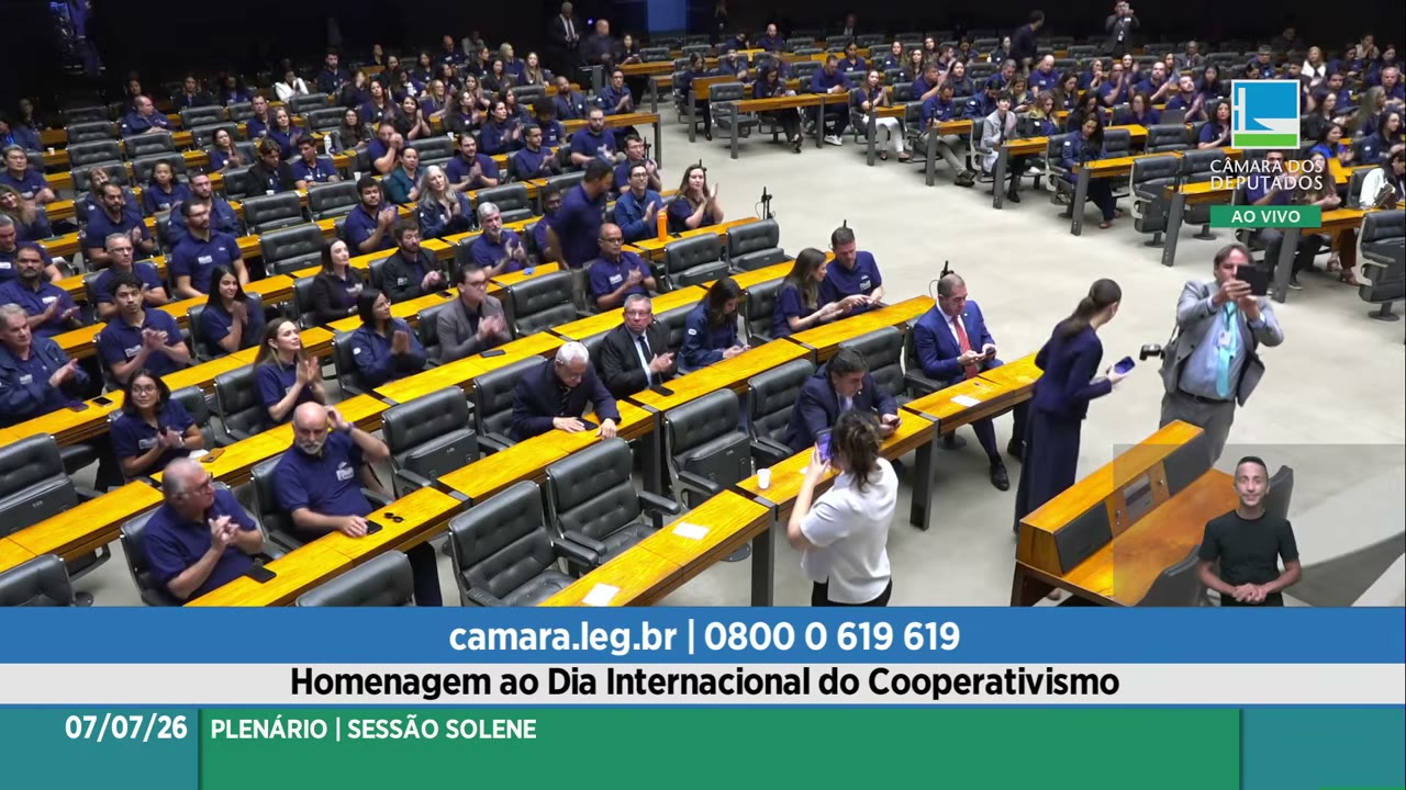 Vídeo do evento em 1:07:57