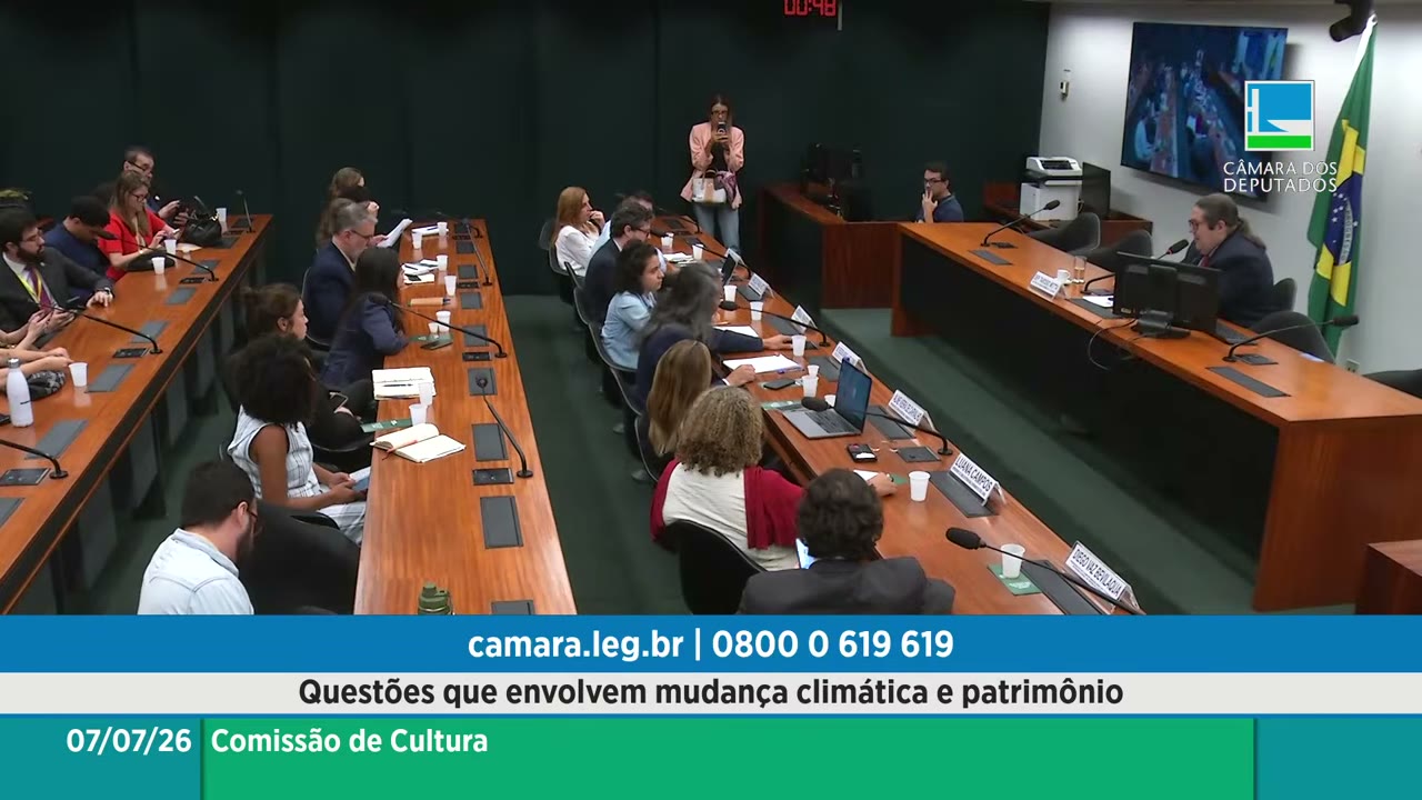 Vídeo do evento em 1:37:41